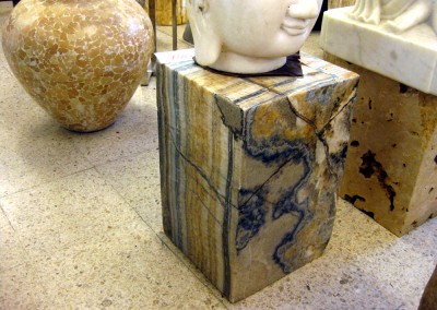 Onyx-Hocker