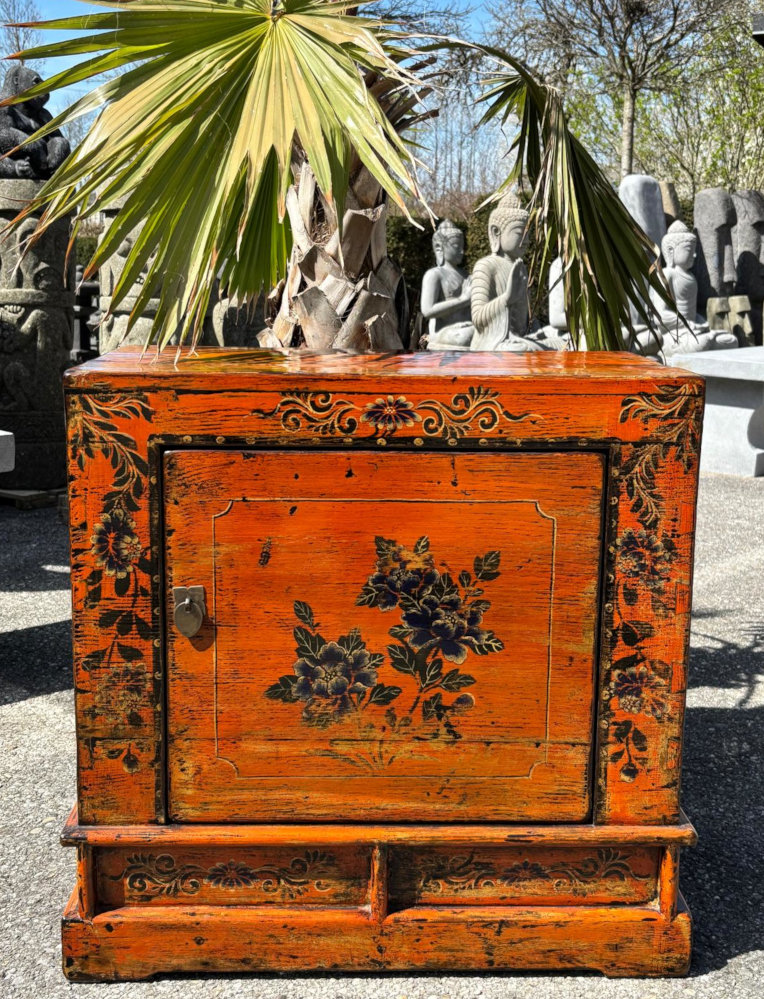 kommode hochglanz lackiert aus china