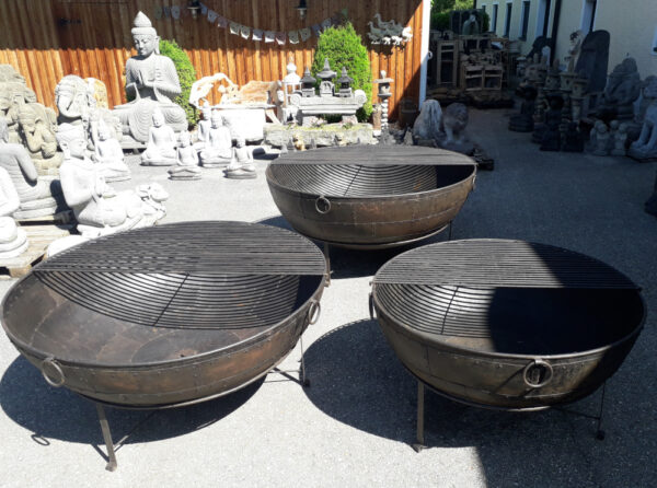 große feuerschalen aus eisen
