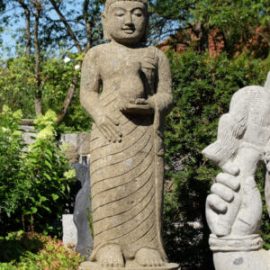 Stehender Buddha aus Lavastein - 50%