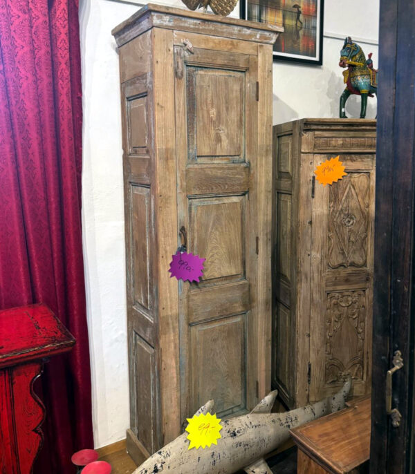 Schmaler Schrank 195 cm