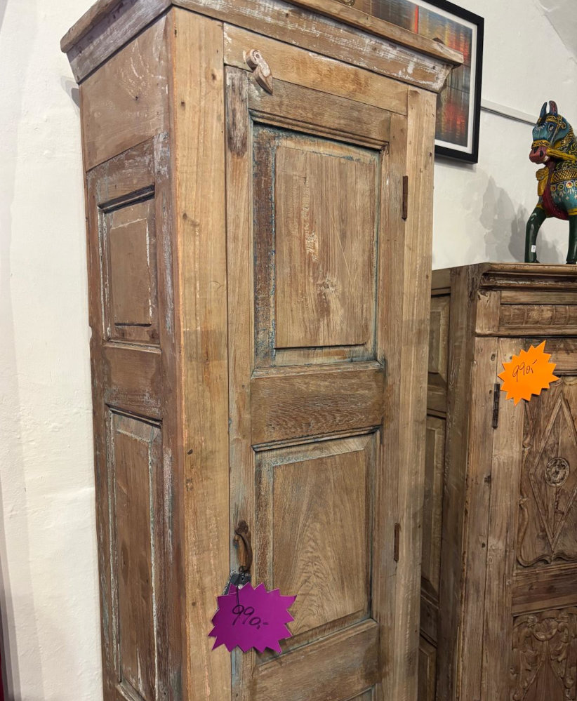 schmaler kasten aus indien