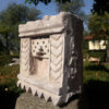 kleiner steinaltar aus indien