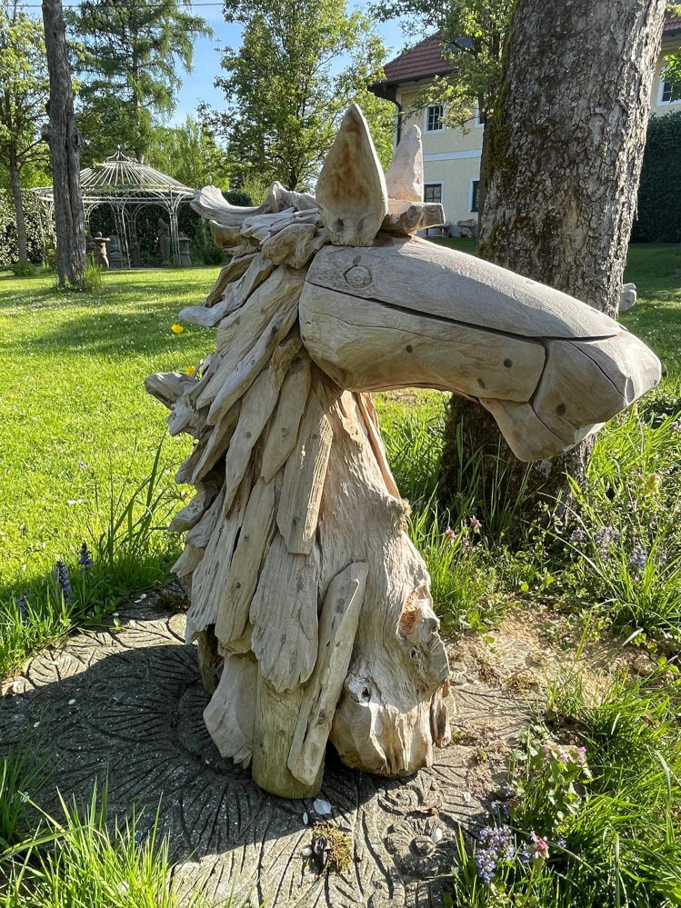 pferdekopf aus teak
