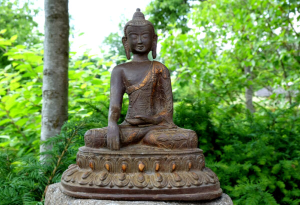 antiker buddha aus bronze reich verziert unikat