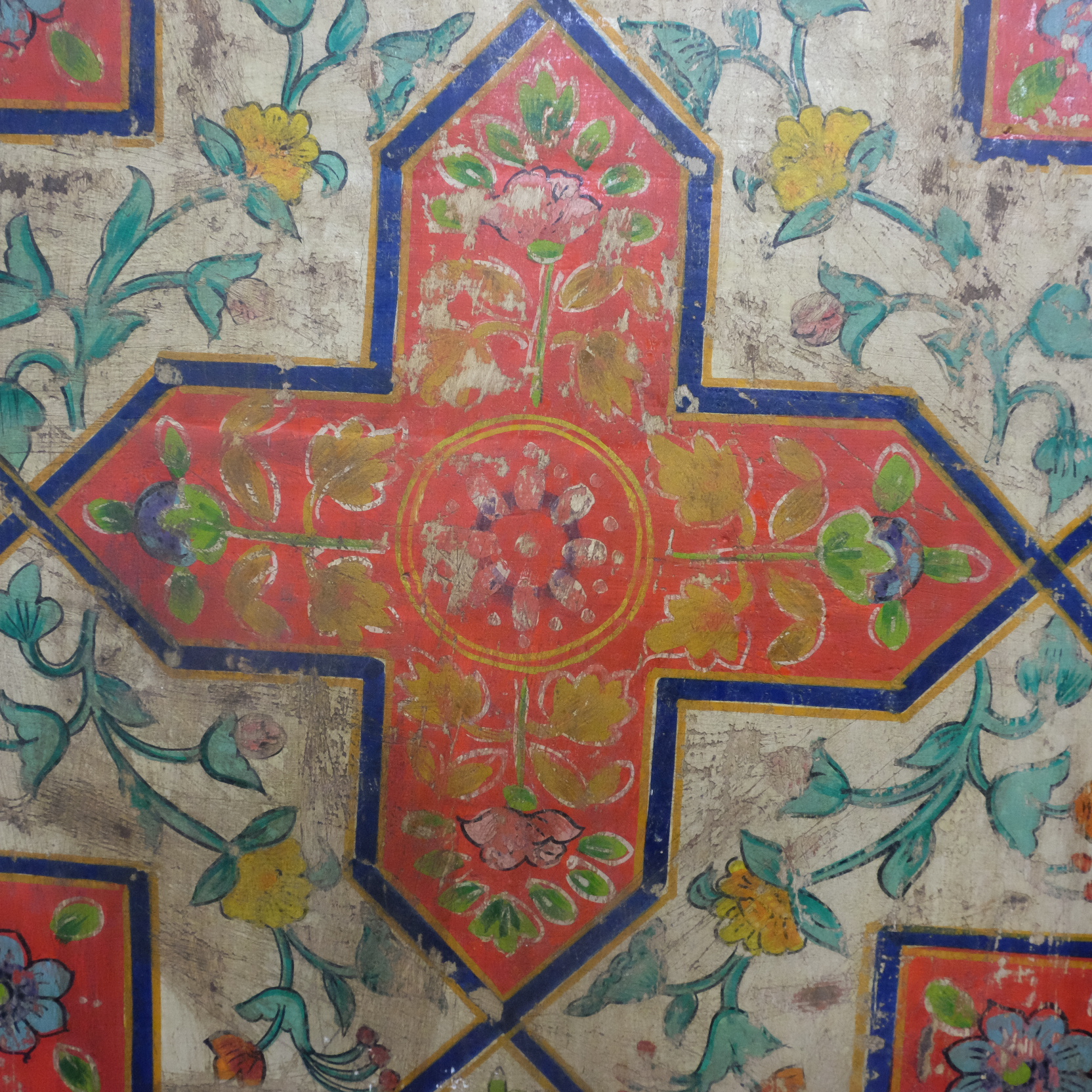 Relief Tempelritter florale Malerei