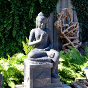 grosser buddha aus steinguss 150 cm