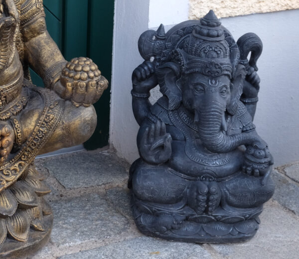 frostsicherer ganesha aus bali