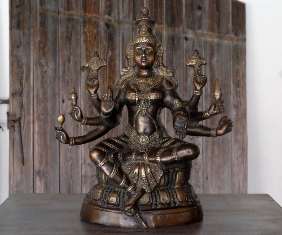 Quan Yin aus Bronze, unikat