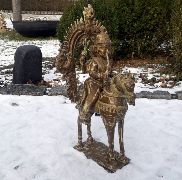 shiva reitet auf einem pferd, antiker bronzeguss
