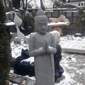 stehender buddha aus frostsicherem riverstone 100 cm