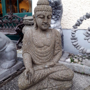 buddha aus lavastein 100 cm