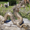 grosser drache aus messing