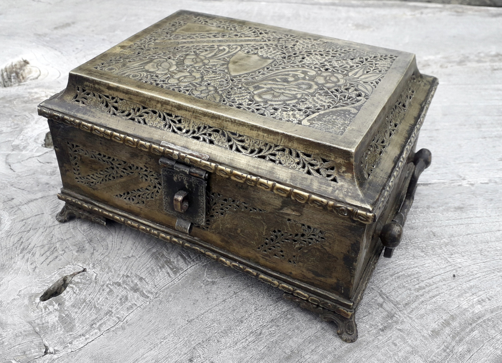 schmuckschatulle aus messing