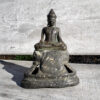 antiker buddha auf bleisockel