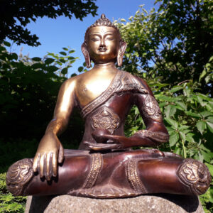 siddhartha gautama buddha statue aus bronze
