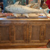 sideboard mit wabenmuster aus indien
