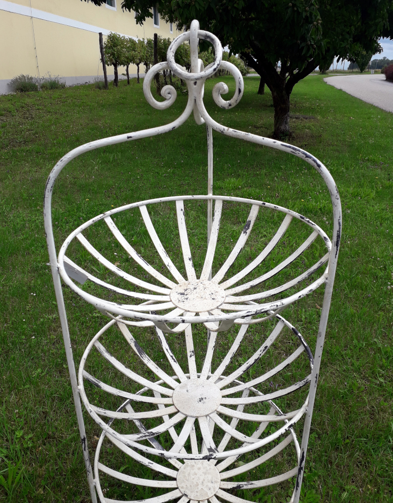 grosser blumenstaender aus indien