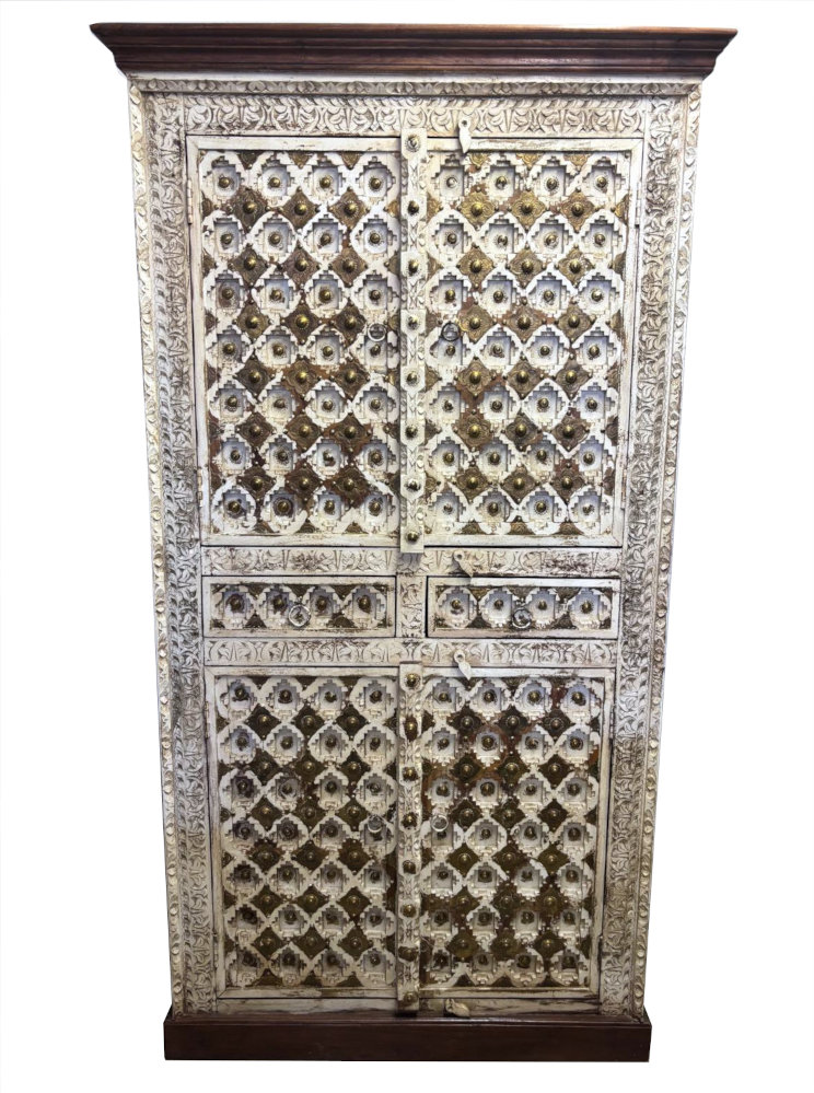 schrank messingbeschlagen indisches moebel