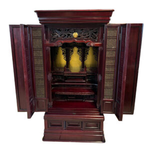 japanischer altar Butsudan