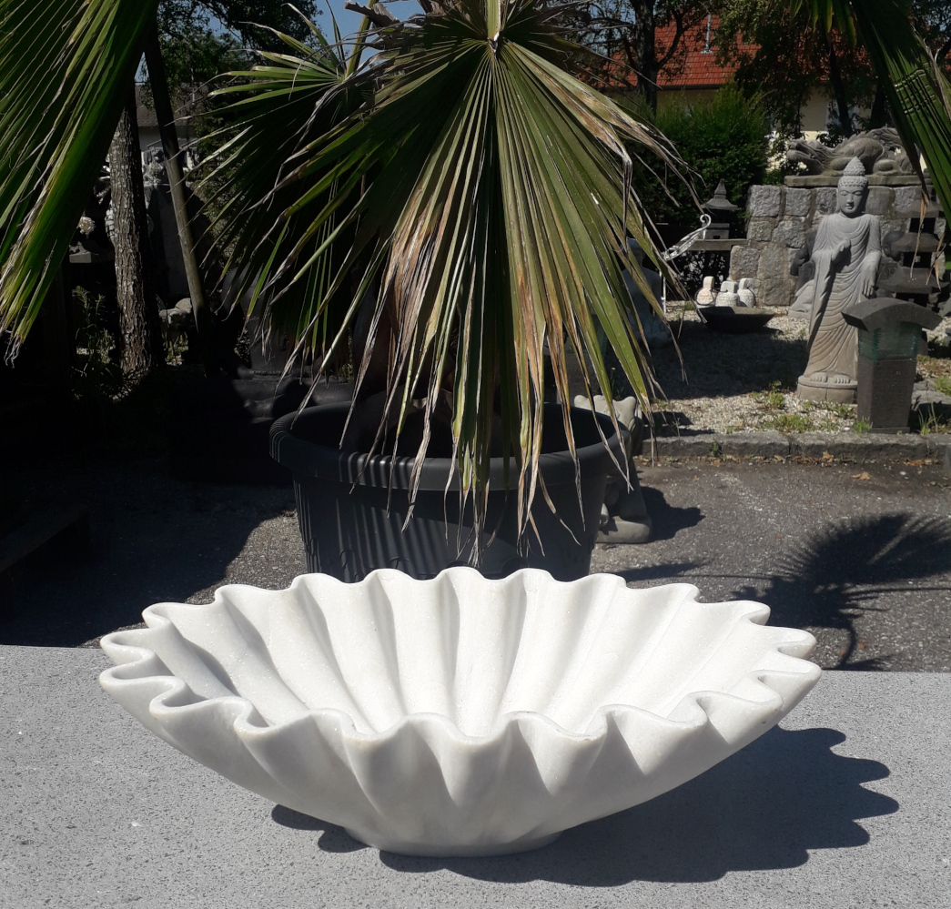 schale aus weissem marmor