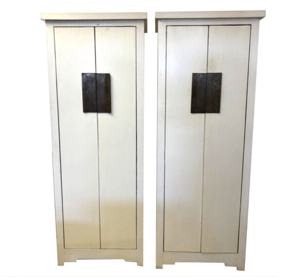 weisser schrank aus china, ausstellungsstueck