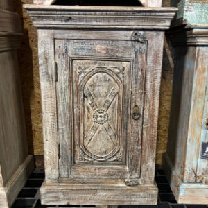 kaestchen mit wappen muster aus indien