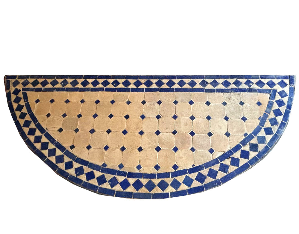 halbrunder mosaiktisch aus marrakesch