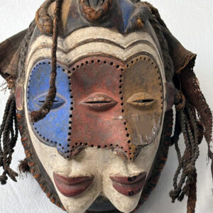 doppelmaske nigeria