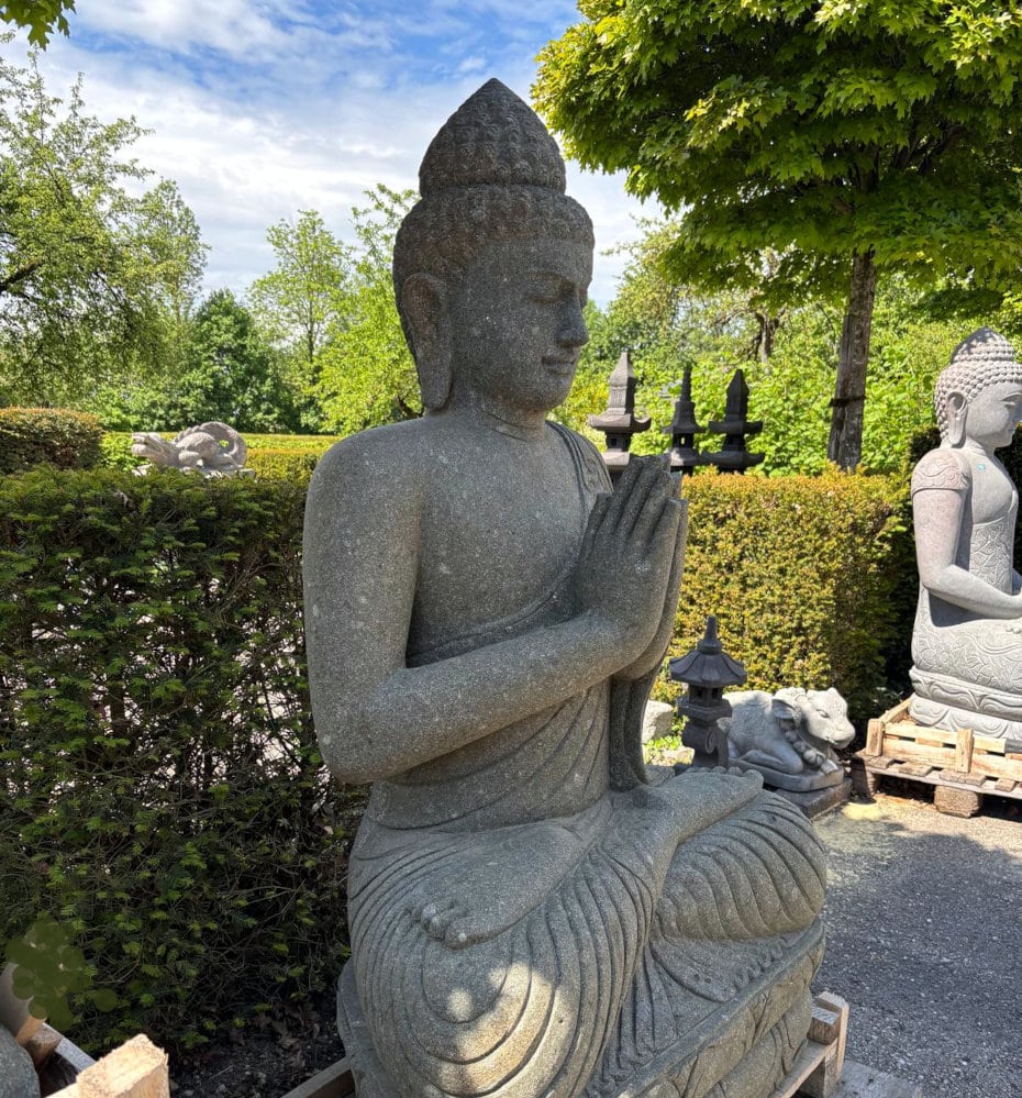 frostsicherer buddha aus lavastein 155 cm