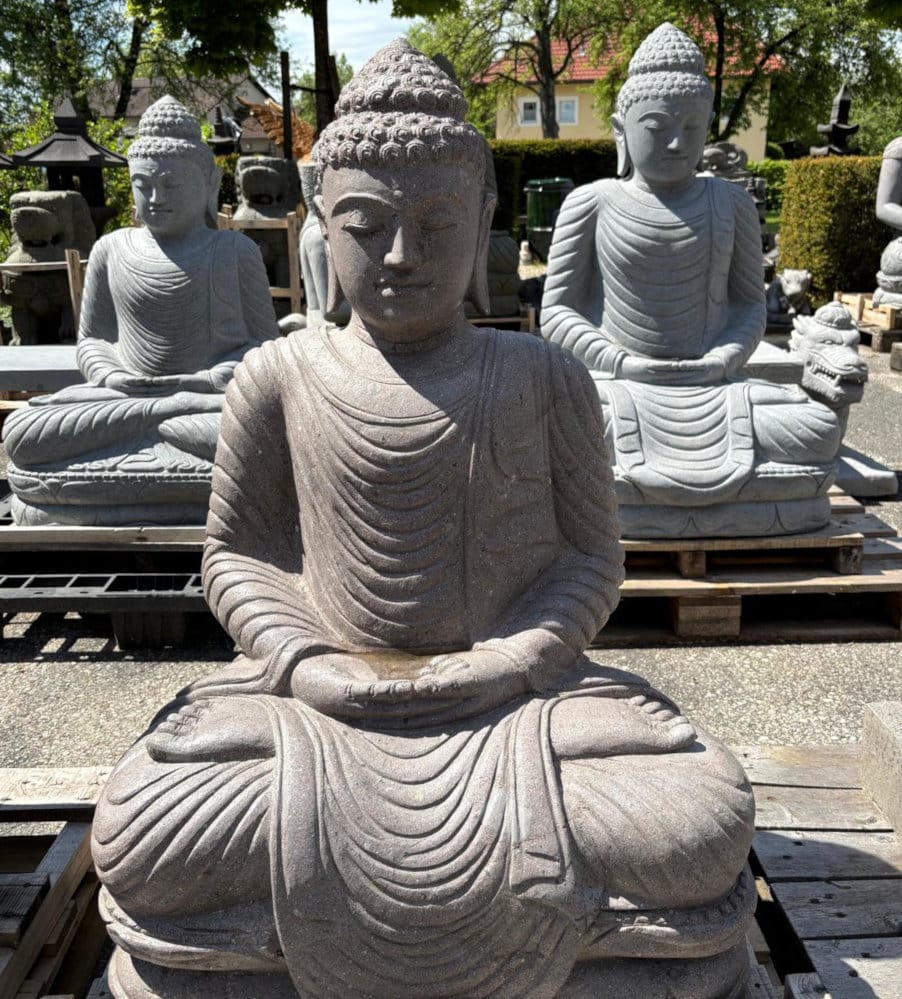 dhyana-buddha-100cm-flussstein-weiliwohn frostsicherer dhyana buddha aus flussstein